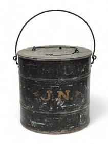 VINTAGE MINNOW BUCKET