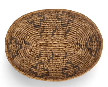 NATIVE AMERICAN BASKETRY TRAY