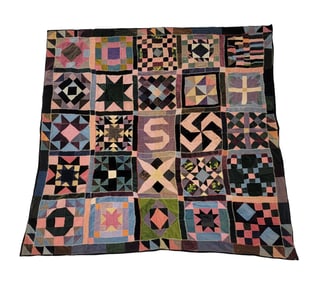 UNUSUAL SAMPLER QUILT
