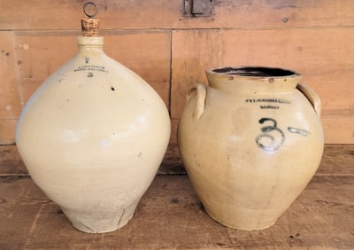 TWO PIECES OF NEW YORK STONEWARE