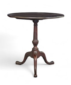QUEEN ANNE TILT-TOP TABLE