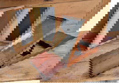 TRAVELING MIRROR AND SCHOOL SLATE