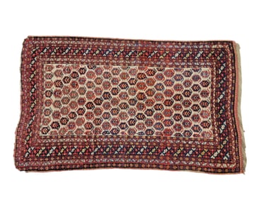 ORIENTAL RUG