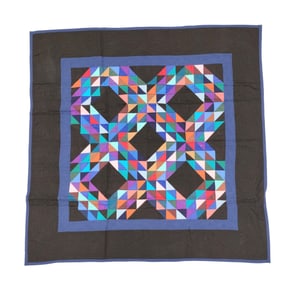 AMISH CRIB QUILT