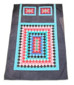 AMISH QUILT