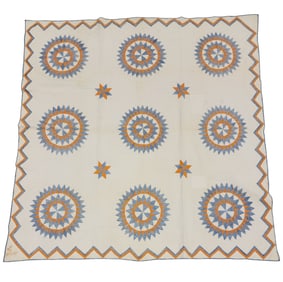QUAKER PIECED QUILT