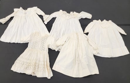 GROUP OF CHILDREN'S WHITE CLOTHING