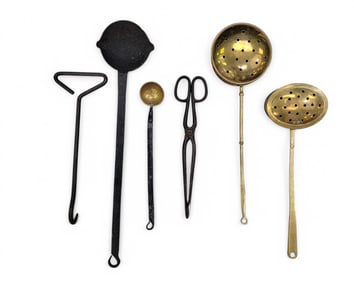 COLLECTION OF COOKING UTENSILS