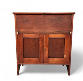 COUNTRY FALL-FRONT DESK