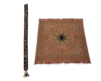 PAISLEY SHAWL AND VICTORIAN RING PULL