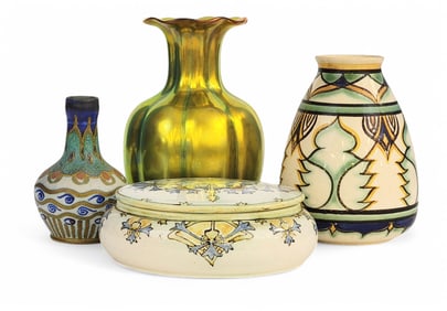 FOUR PIECES OF EUROPEAN POTTERY