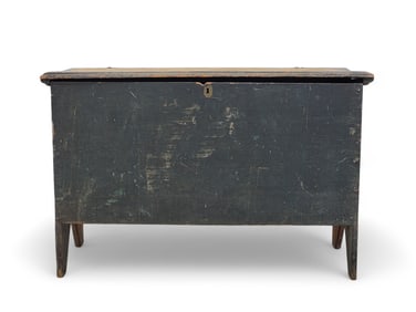 EARLY SIX-BOARD BLANKET CHEST
