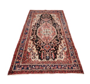 ORIENTAL RUG