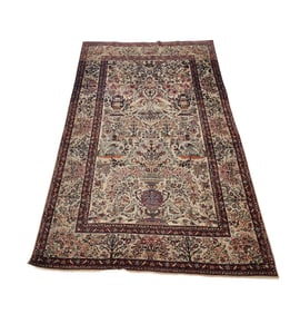 ORIENTAL RUG