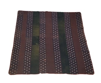 STRIPED QUILT WITH WHOLE CLOTH PANELS