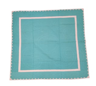 SCALLOP BORDER QUILT