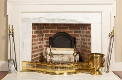 COLLECTION OF FIREPLACE ACCESSORIES