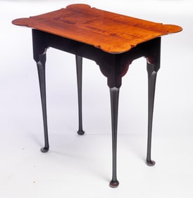 QUEEN ANNE-STYLE TEA TABLE