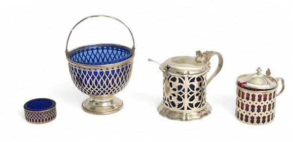 COLLECTION OF LINED STERLING TABLE WARES