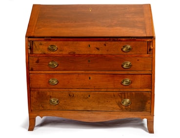 HEPPLEWHITE SLANT-FRONT DESK