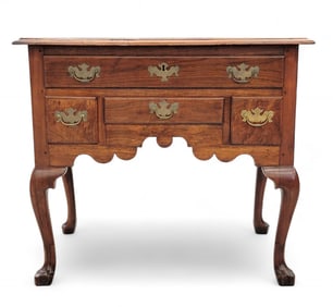 QUEEN ANNE DRESSING TABLE