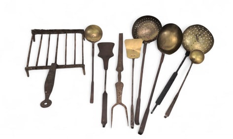 COLLECTION OF COOKING IMPLEMENTS