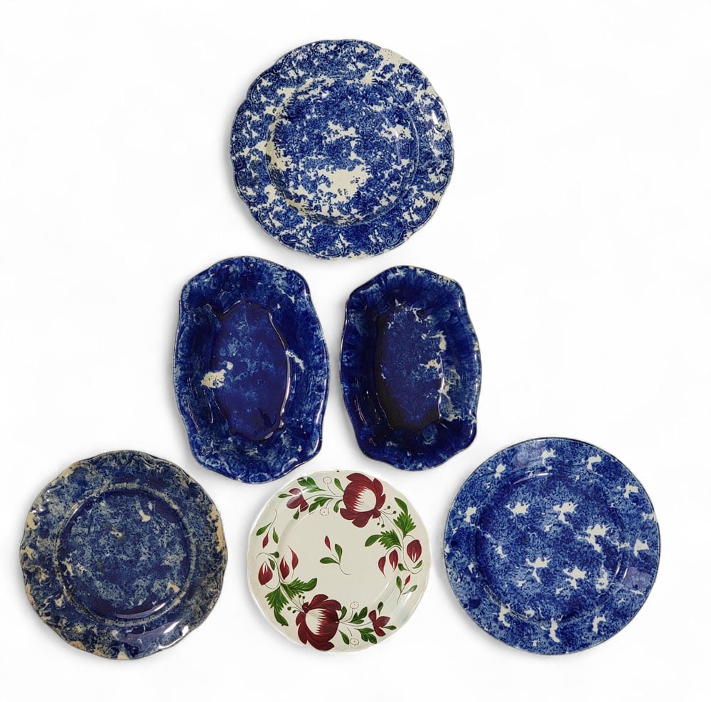 COLLECTION OF SPONGEWARE & ADAMS ROSE: English, 19th century. Includes an Adams Rose plate, 7.5" diameter; together with five pieces of blue sponge (plates and open vegetable bowls). Provenance: an Ohio collection. Affordable, in-house shi