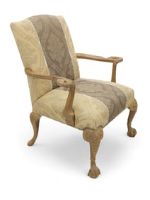 CHIPPENDALE-STYLE UPHOLSTERED ARM CHAIR WITH SWAN CARVINGS