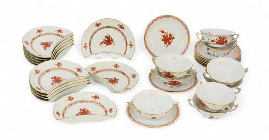 HEREND "CHINESE BOUQUET (RUST)" DINNERWARE