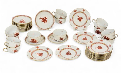 HEREND "CHINESE BOUQUET (RUST)" DINNERWARE