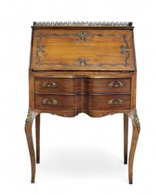 FRENCH-STYLE LADY'S DESK