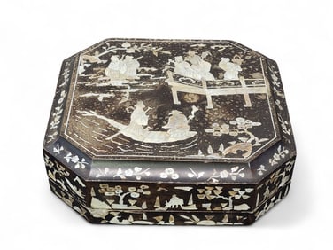 MOTHER-OF-PEARL-INLAID CHINESE BOX