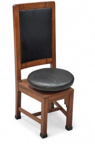 DOCTOR'S SWIVEL CHAIR