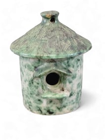 DALTON POTTERY BIRDHOUSE