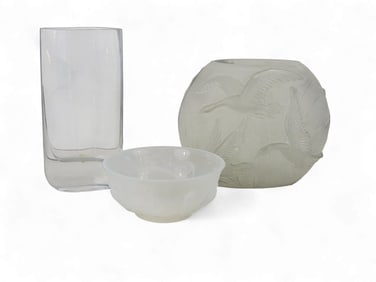 THREE PIECES OF DECORATIVE GLASS