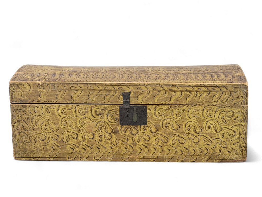 NEW ENGLAND PAINTED DOME TOP BOX (1 of 10)