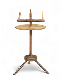 ADJUSTABLE CANDLESTAND