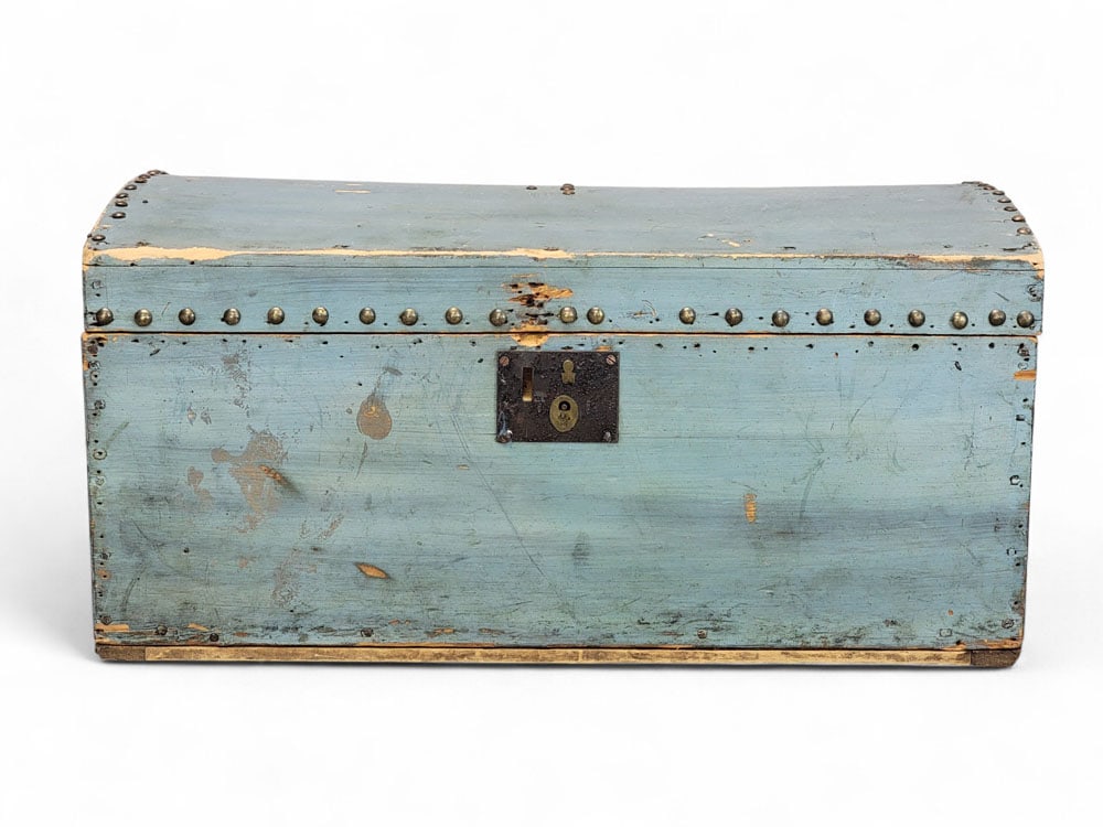 TACK-DECORATED DOME-TOP BOX (1 of 4)