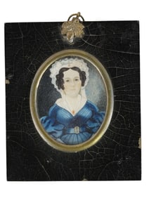 PORTRAIT MINIATURE OF A WOMAN