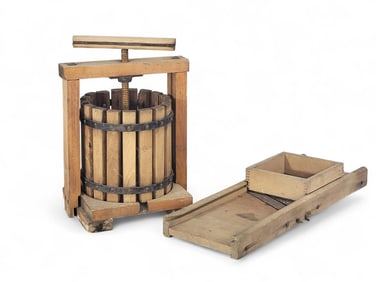 JUICE PRESS AND SLAW CUTTER