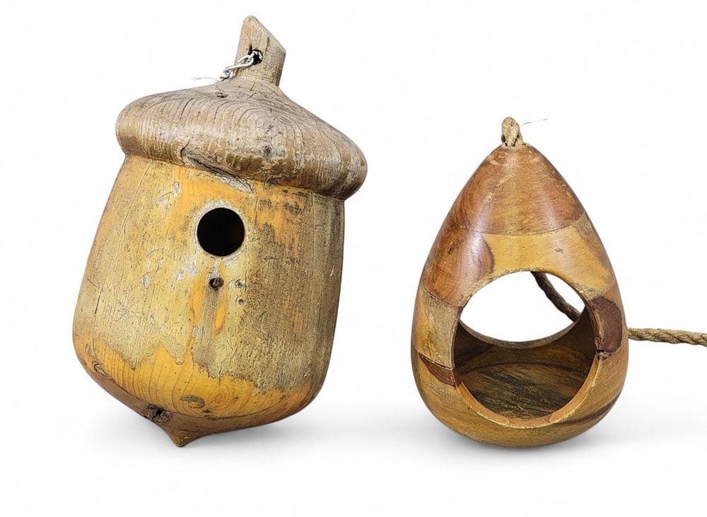 A PAIR OF VINTAGE BIRDHOUSES (1 of 7)