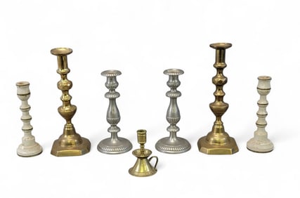 GROUP OF ANTIQUE LIGHTING PIECES