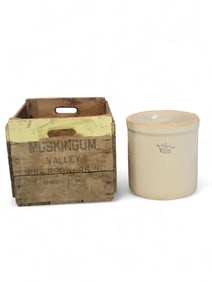 ZANESVILLE STONEWARE AND CRATE