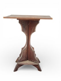 FOLKSY STAND TABLE