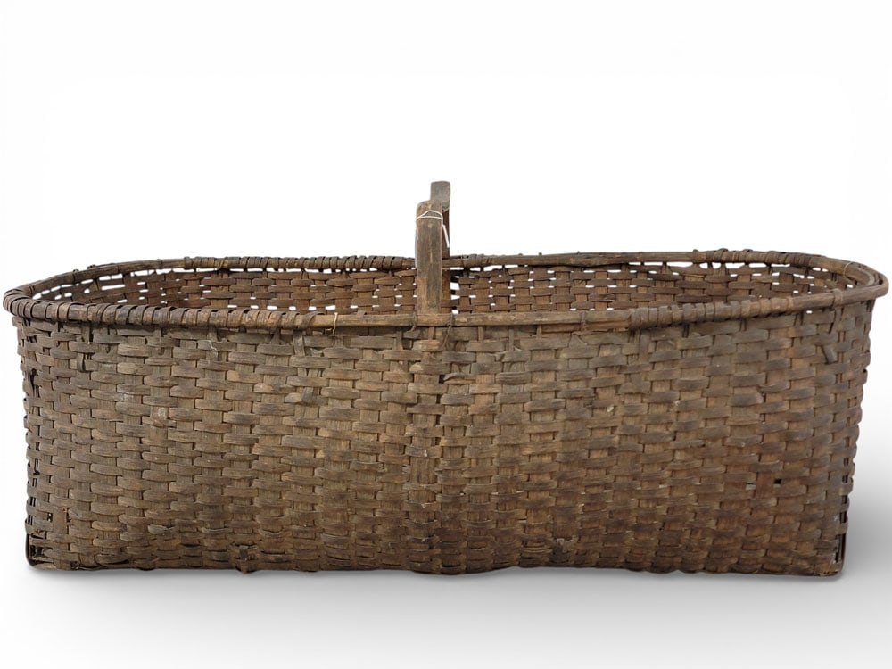 VERY LARGE GATHERING BASKET (1 of 4)