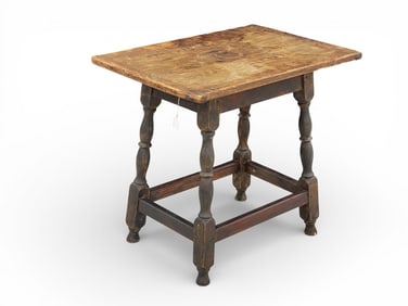DIMINUTIVE TAVERN TABLE