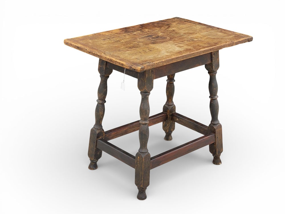 DIMINUTIVE TAVERN TABLE (1 of 3)
