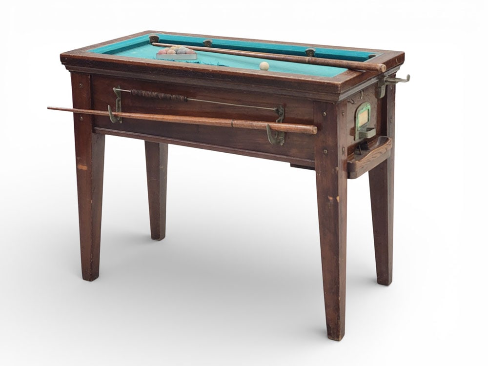 MINI COIN-OPERATED POOL TABLE/BILLIARDETTE (1 of 5)