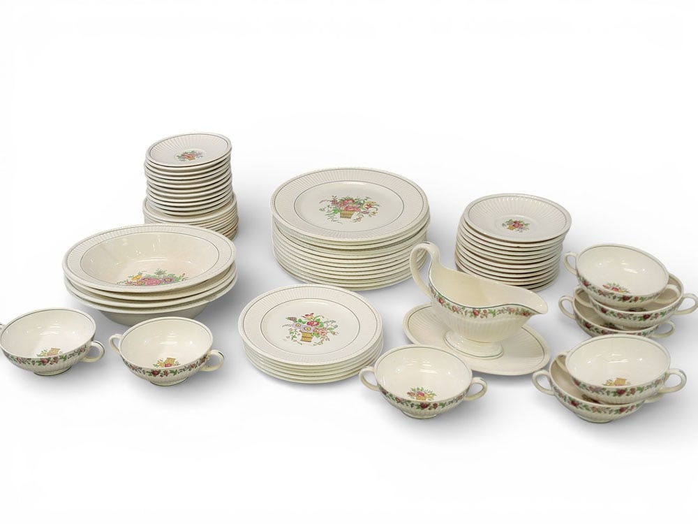SET OF ENGLISH WEDGWOOD "BELMAR" CHINA (1 of 3)