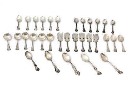 COLLECTION OF STERLING SILVER FLATWARE